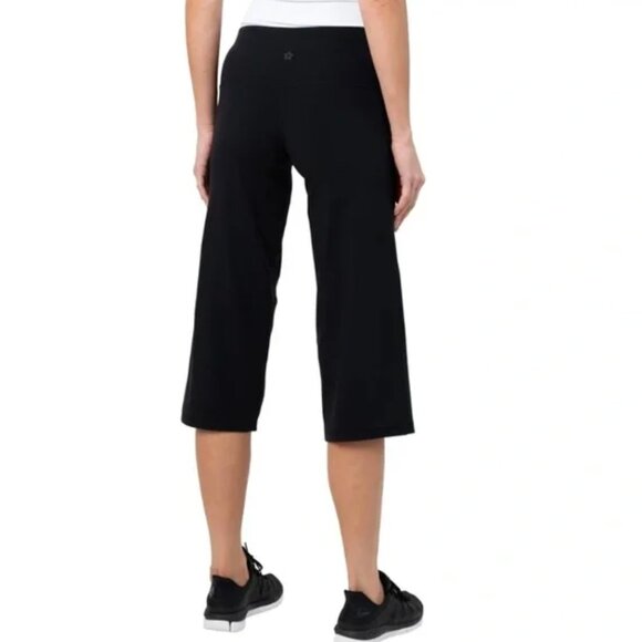 NWT Tuff Athletics Ladies' Vida Capri, Pull-On, Wide Leg Hem, Black, Small - Picture 3 of 15